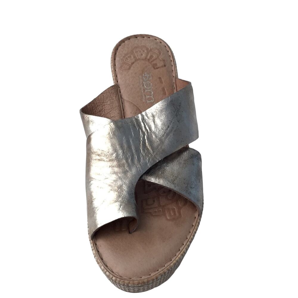 Born Gold Metallic Leather Open Sandals. 10